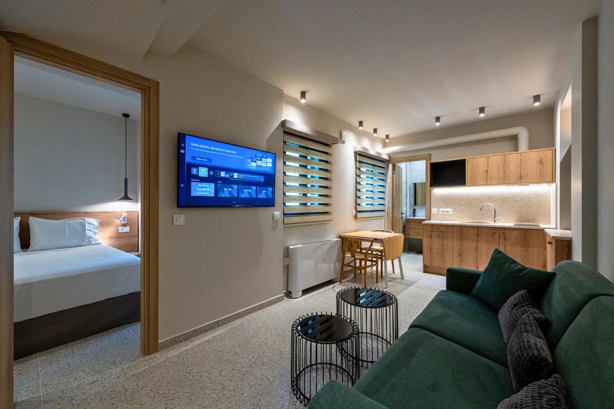 Asklipiou Cube - Kalamata Mediterranean Suites Экстерьер фото